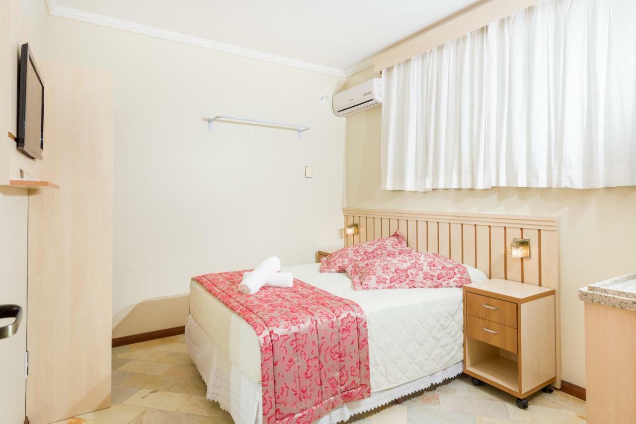 Pousada Lozalti Florianópolis Quarto foto